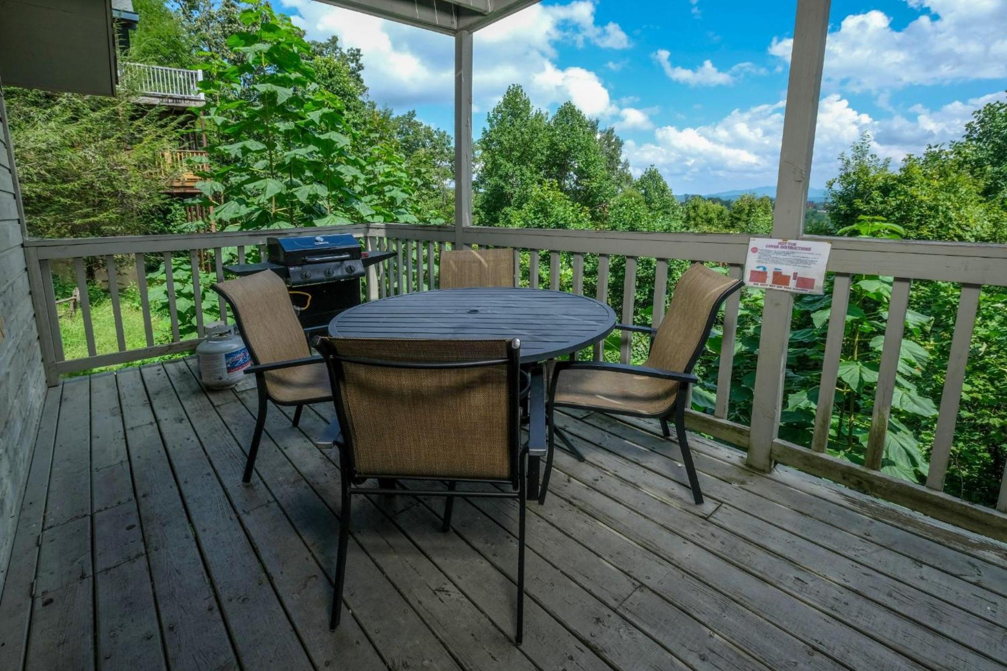 Holly Tree Cabin 936 แกตลิงเบิร์ก ภายนอก รูปภาพ